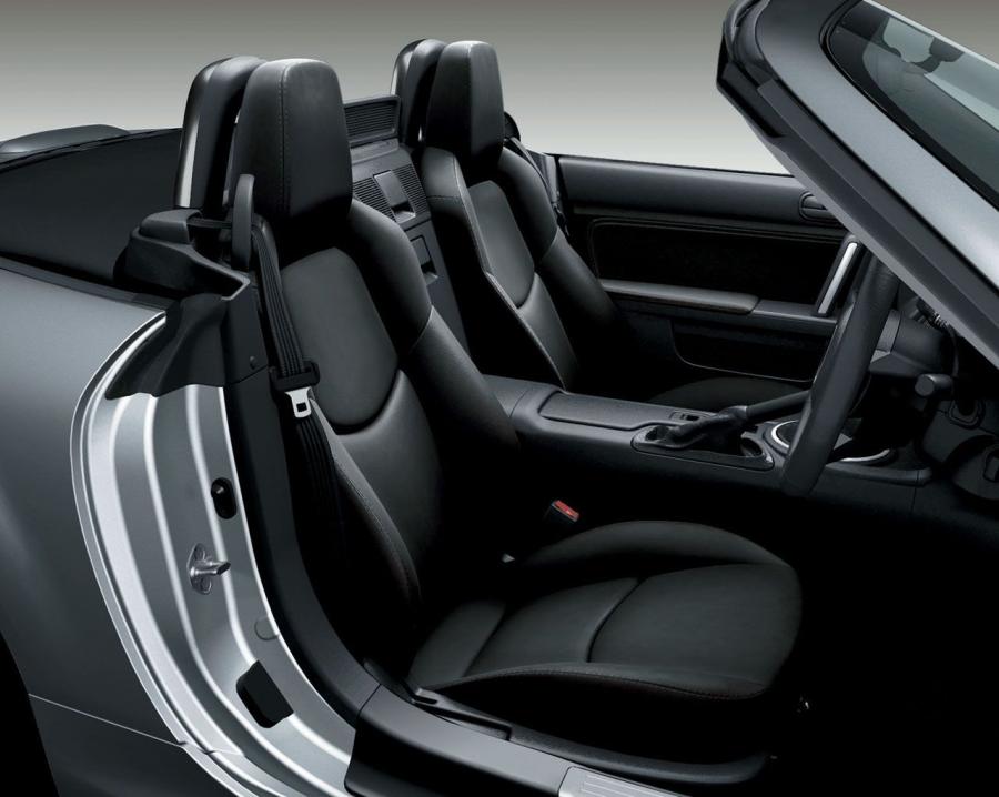  Mazda MX-5 Miata 2013 года  (фото 9 из 22)